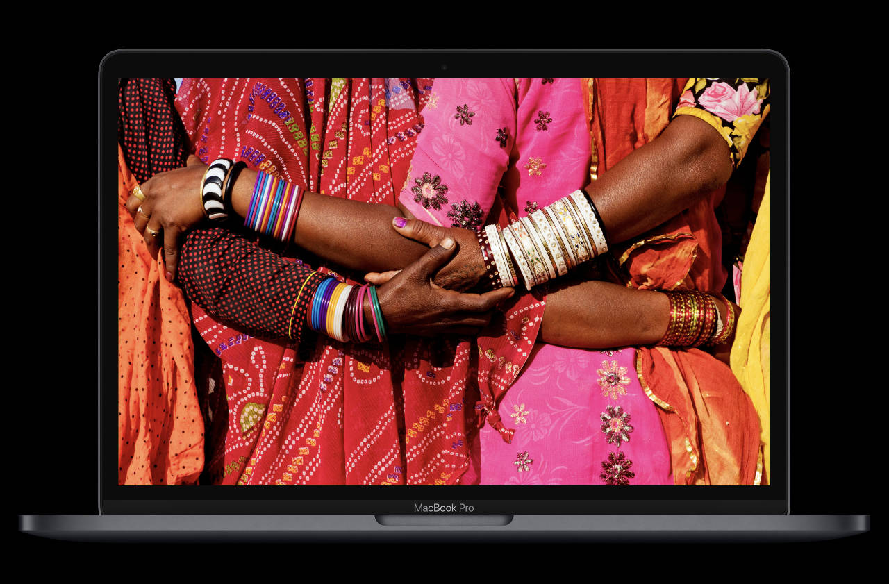 MacBook Pro 13 M1 Display