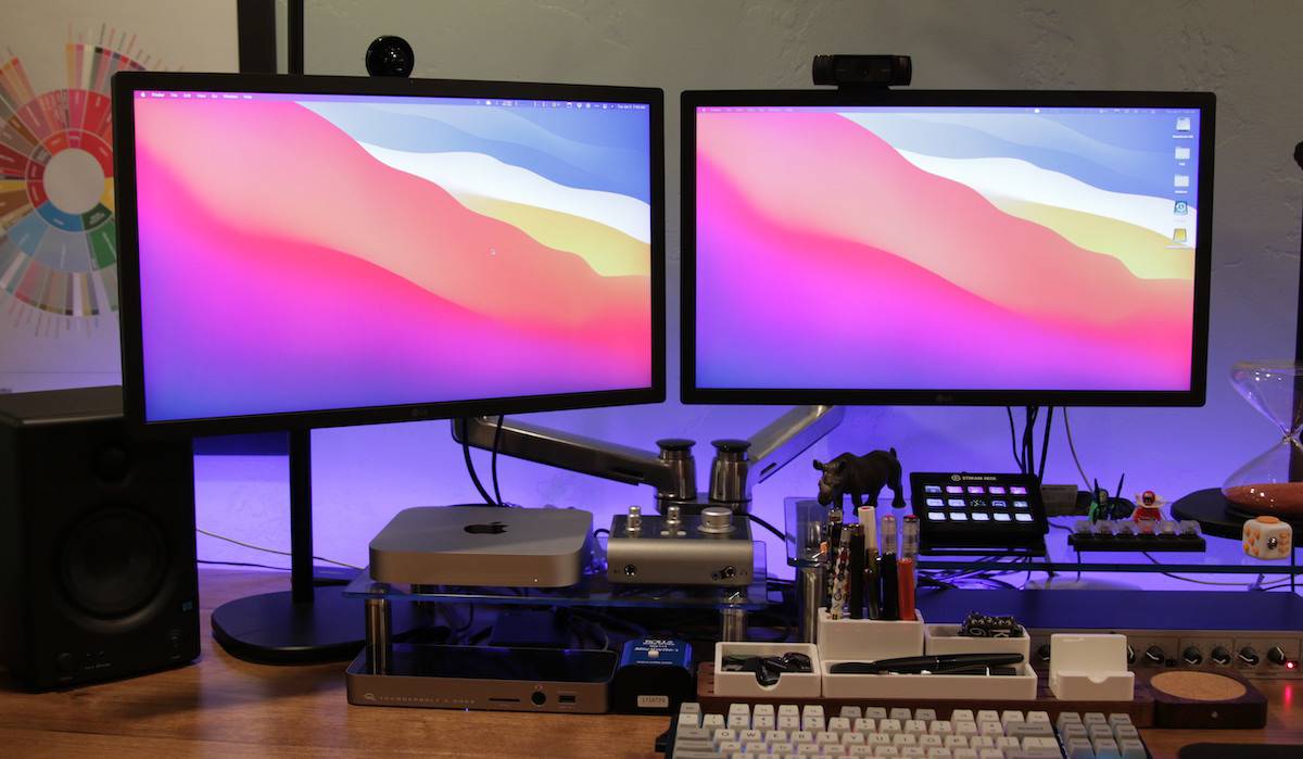 Mac mini M1 with Two External Monitors Source: The Sweet Setup