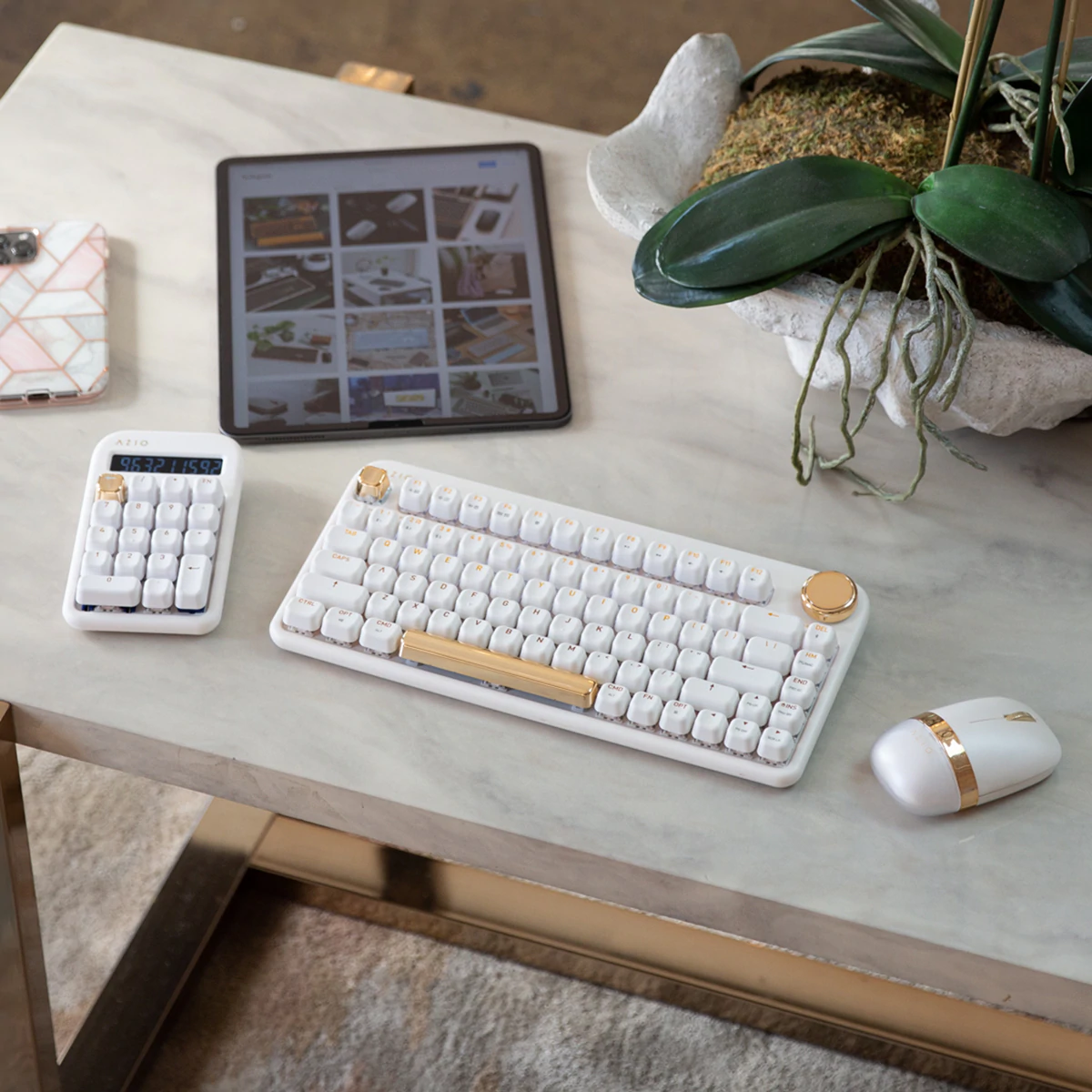 IZO Wireless Keyboard in White Blossom