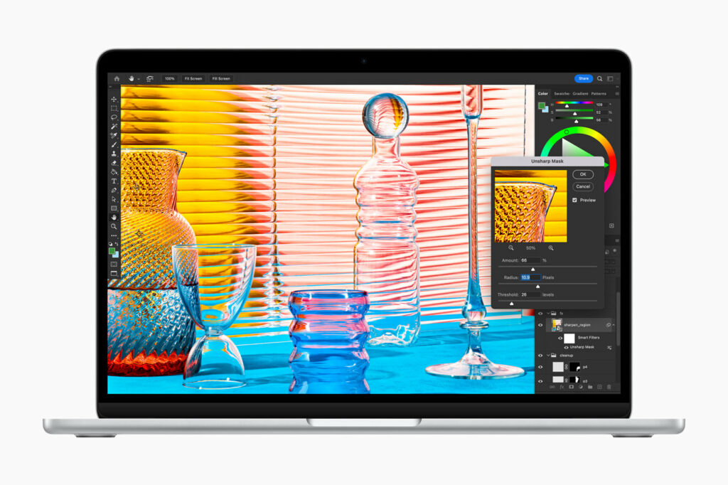 MacBook Air M2 running Adobe Photoshop